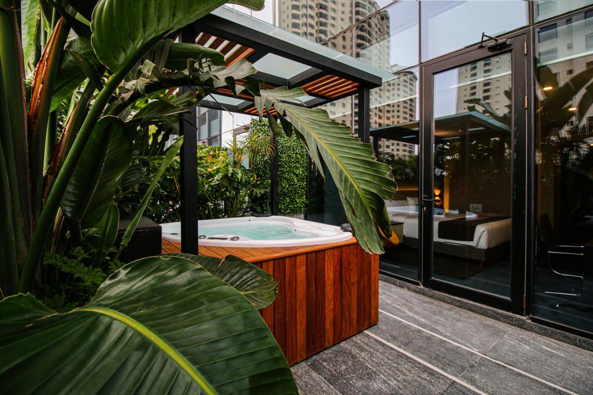 Quartz Hotel & Spa Tijuana Exterior photo
